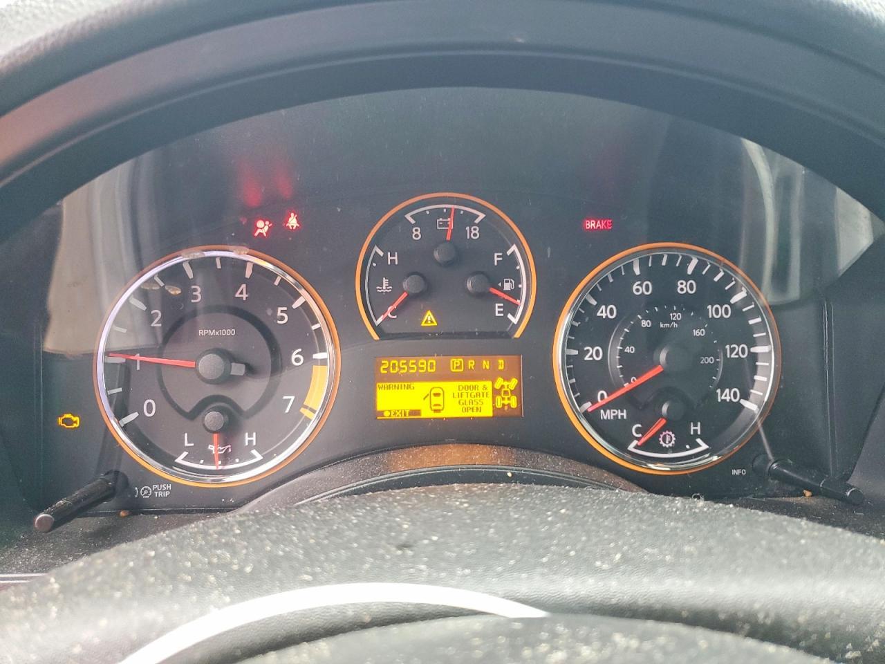 NISSAN ARMADA