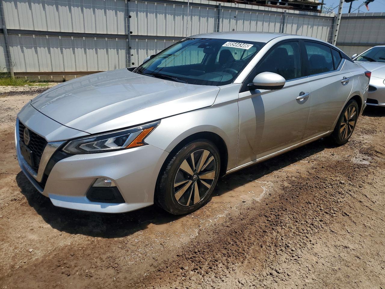 NISSAN ALTIMA