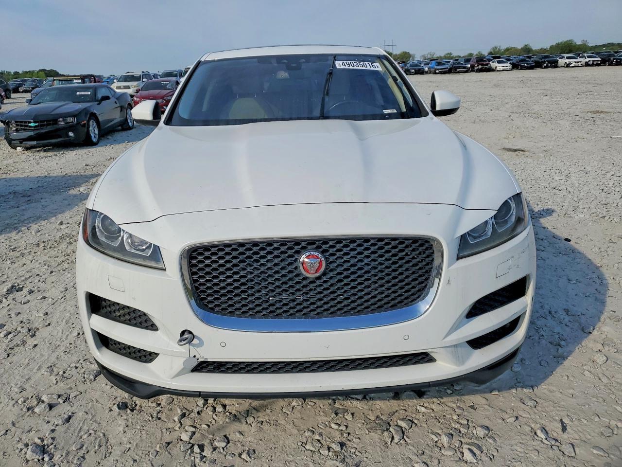 2017 JAGUAR F-PACE — фото 5