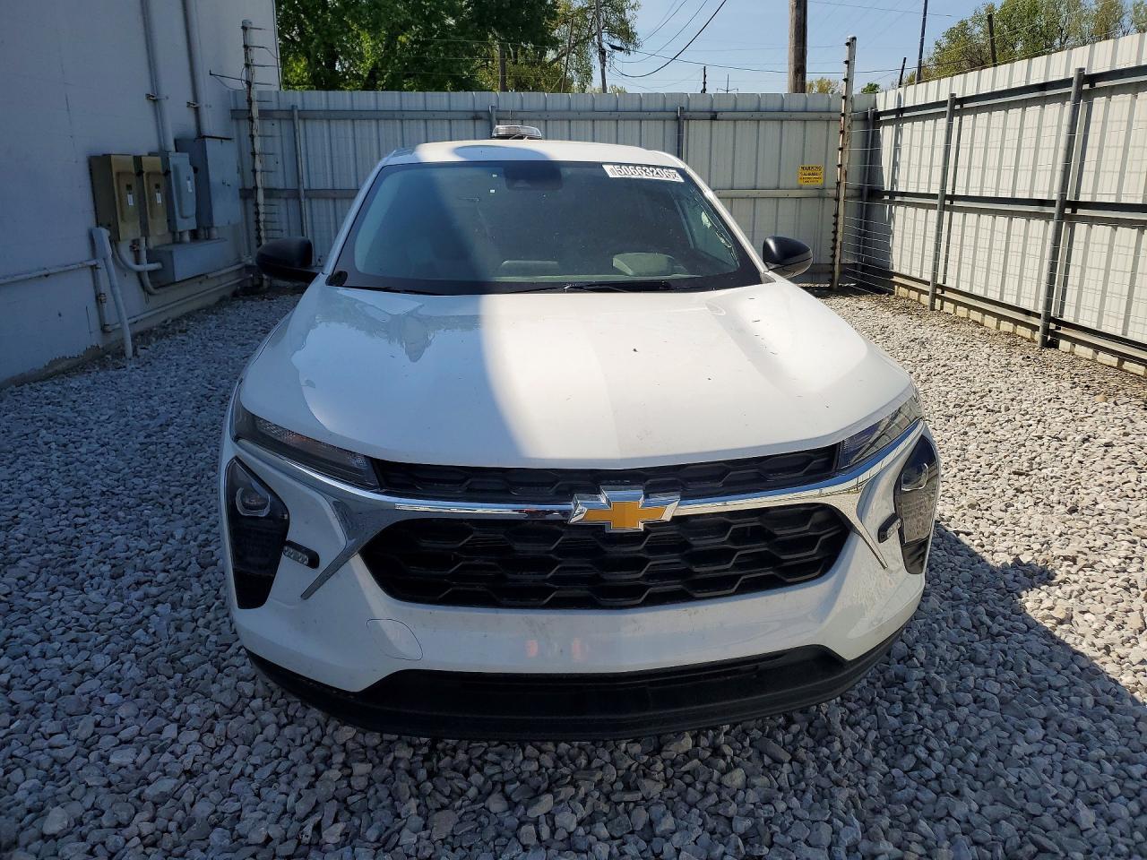 CHEVROLET TRAX