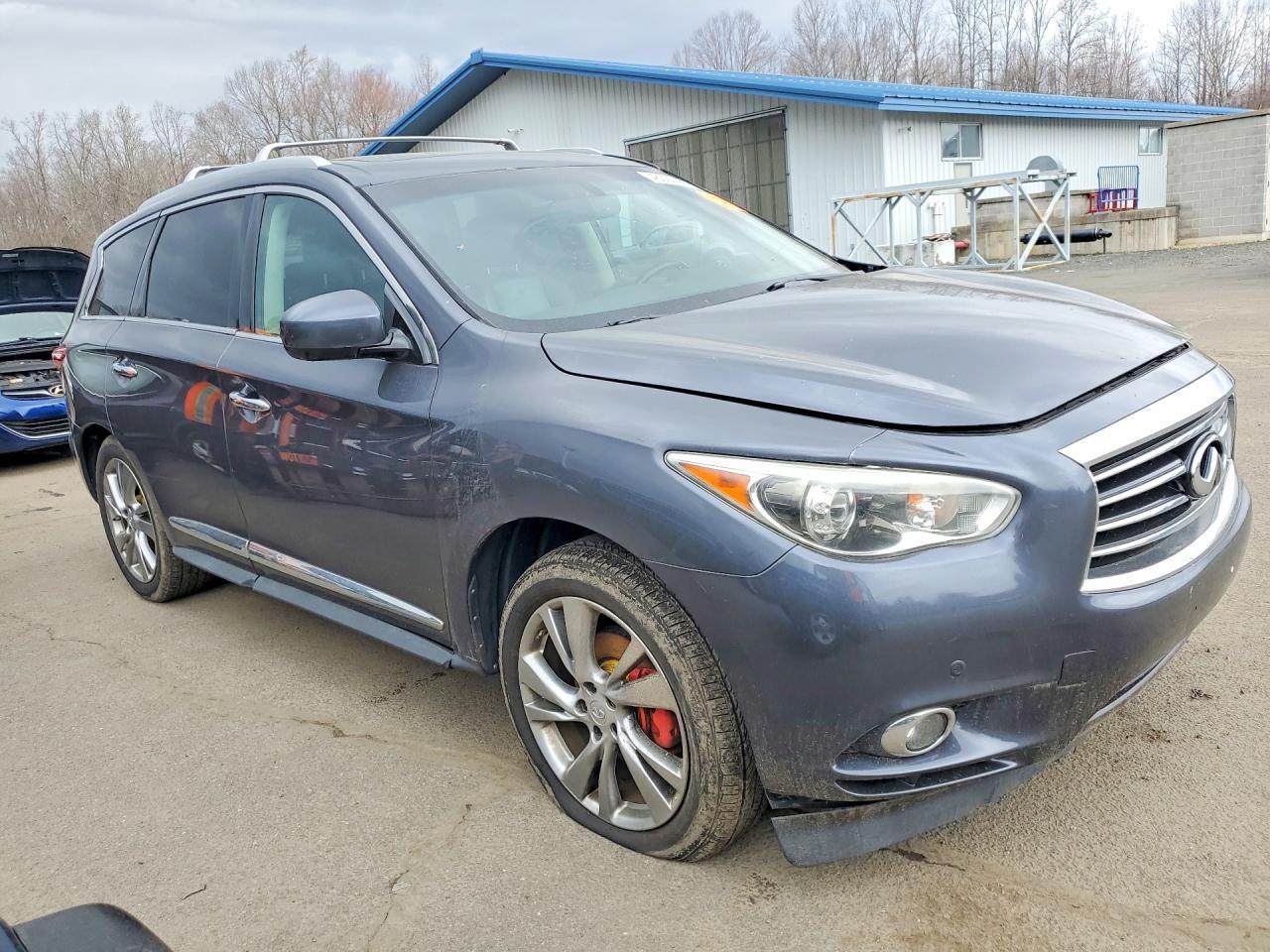 2013 INFINITI JX35 — фото 4