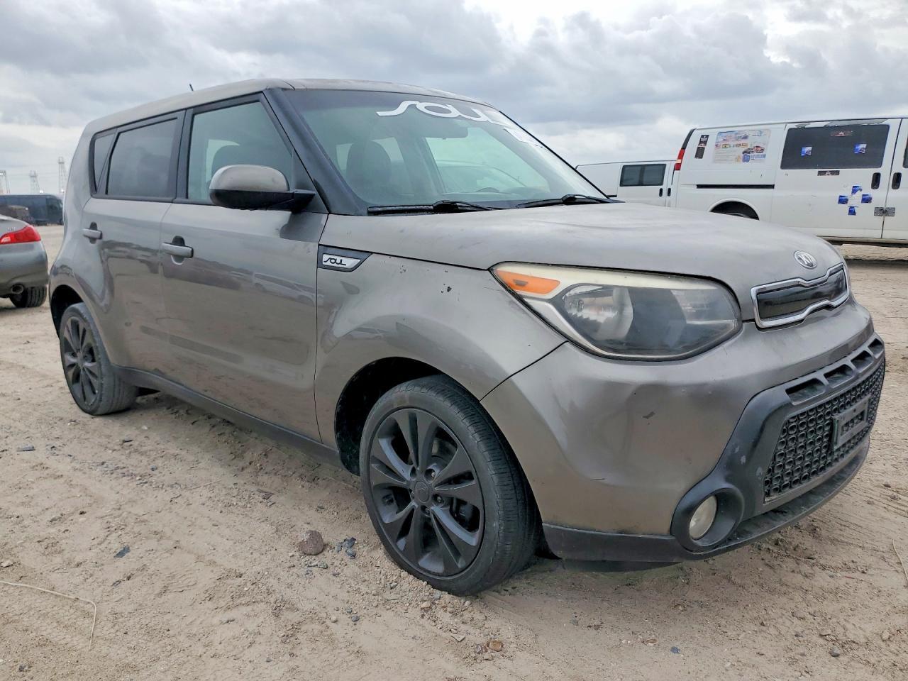 KIA SOUL