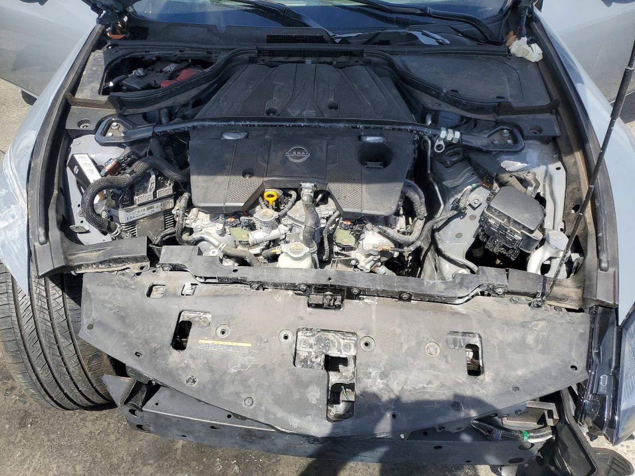 NISSAN Z