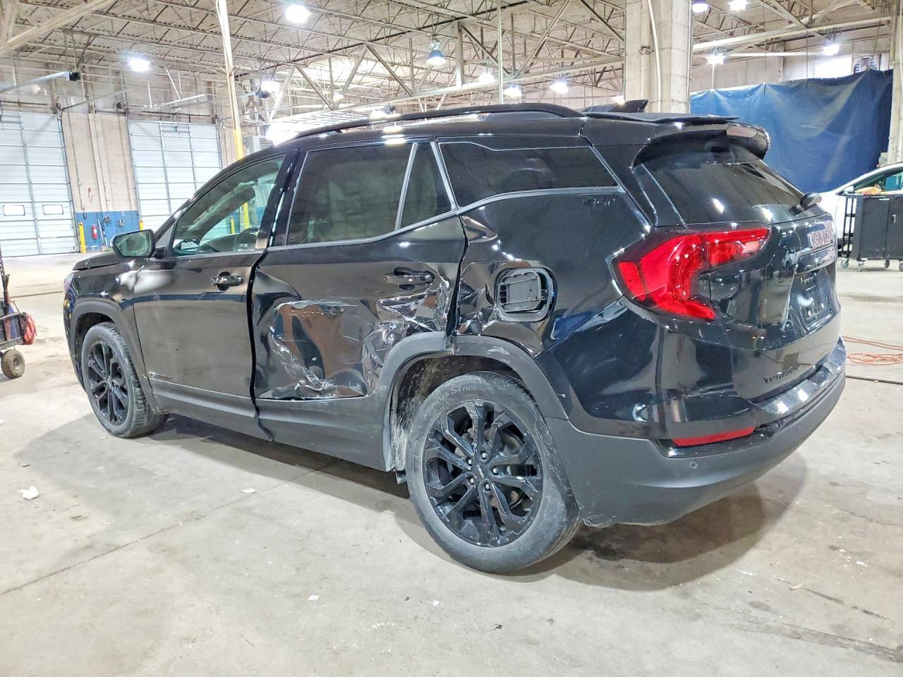 2019 GMC TERRAIN — фото 2