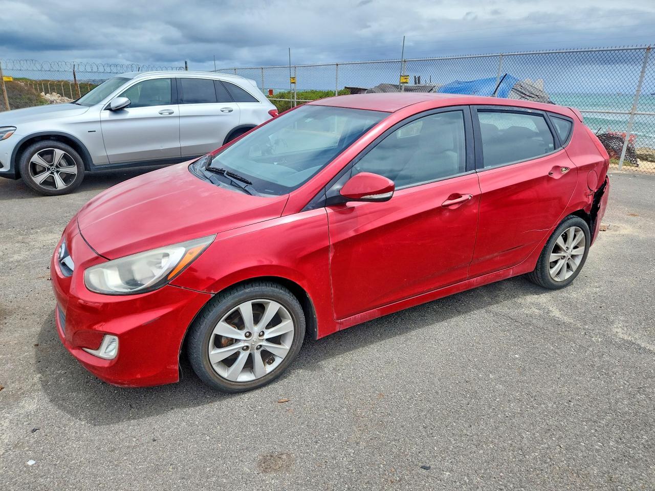 2013 HYUNDAI ACCENT — фото 1