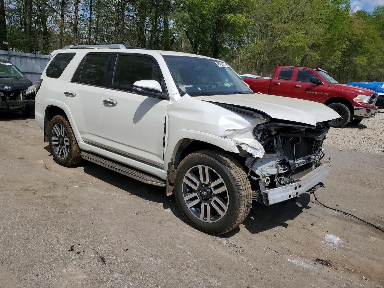 TOYOTA 4RUNNER