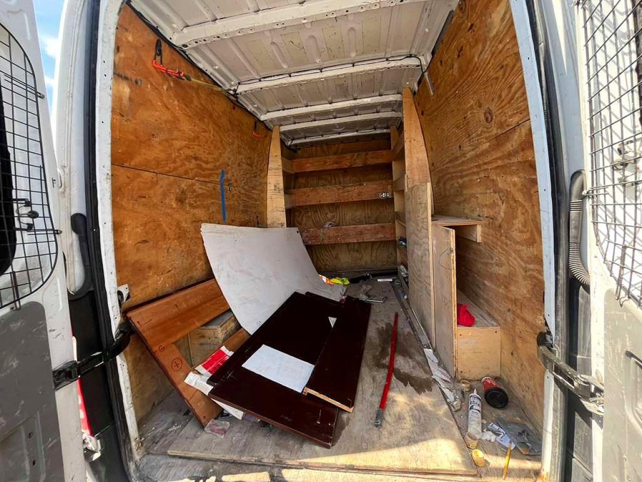 MERCEDES-BENZ SPRINTER