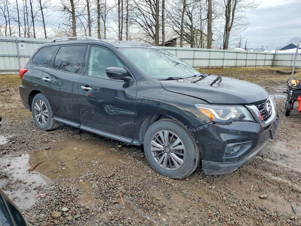 NISSAN PATHFINDER