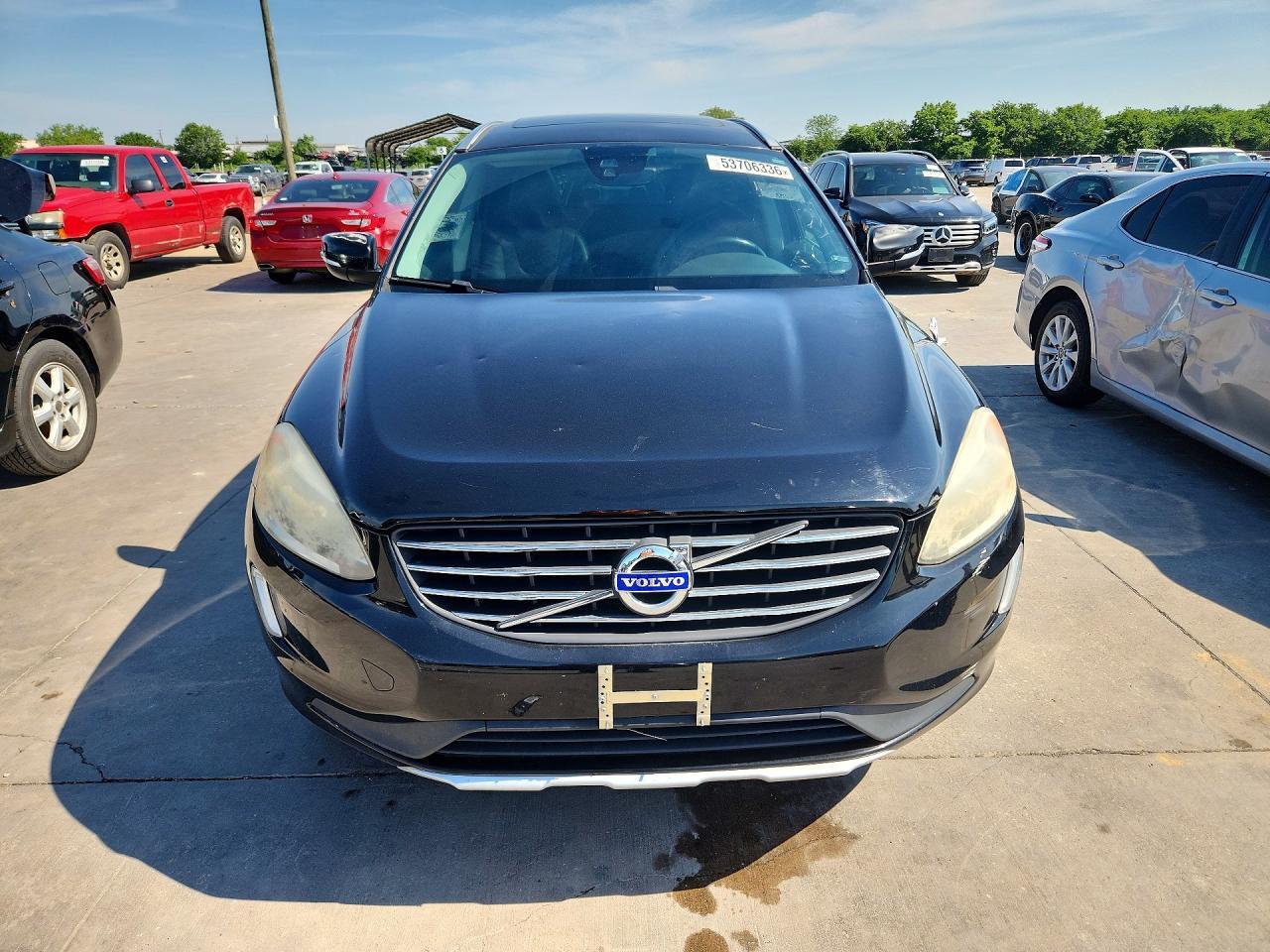 2015 VOLVO XC60 — фото 5