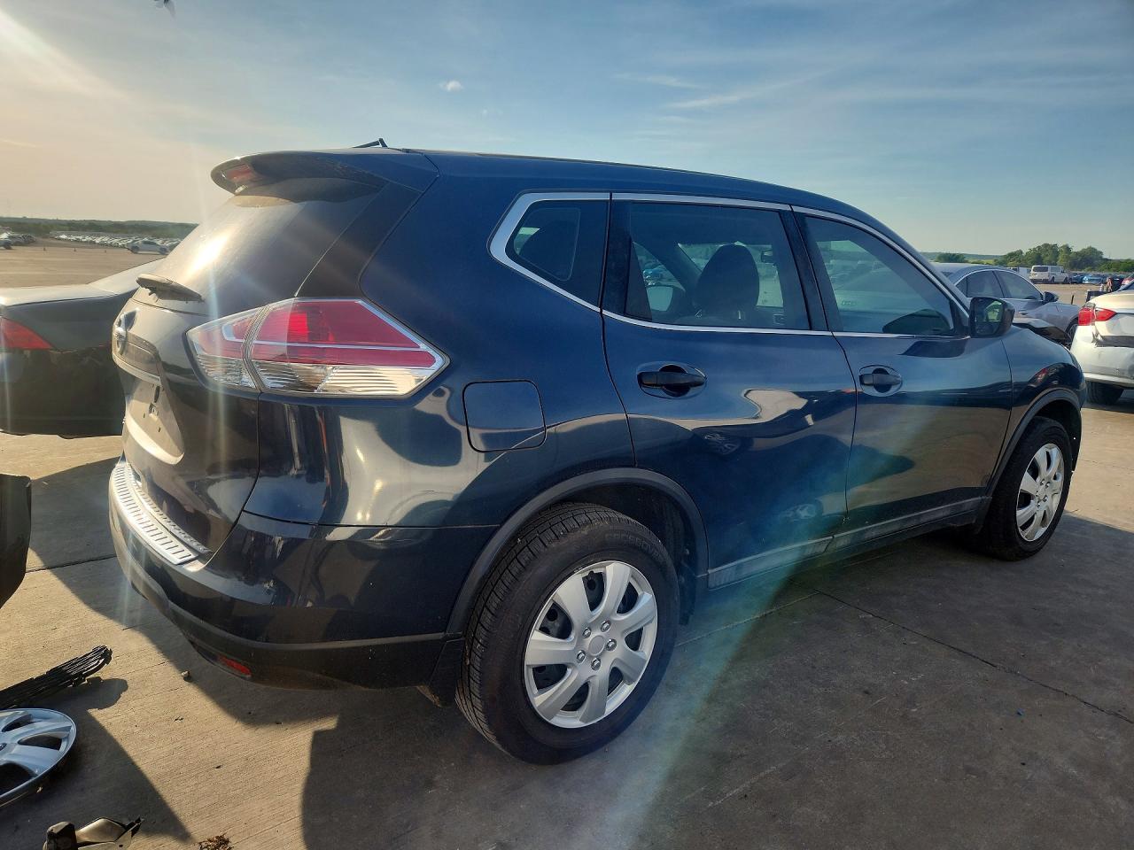 2016 NISSAN ROGUE — фото 3