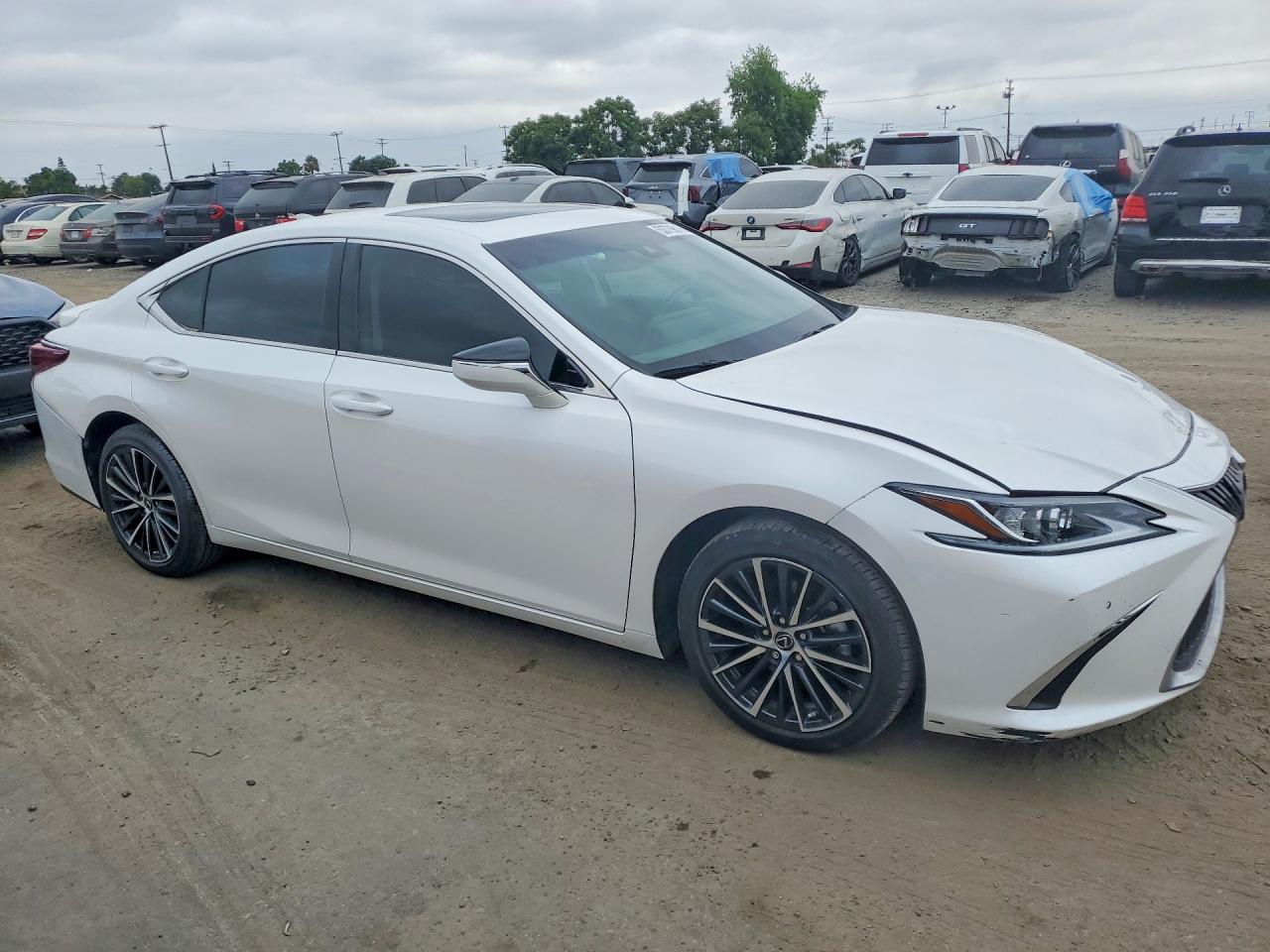 LEXUS ES 300H