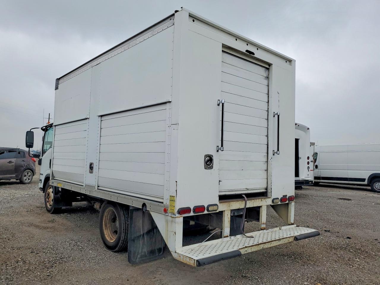 ISUZU NPR