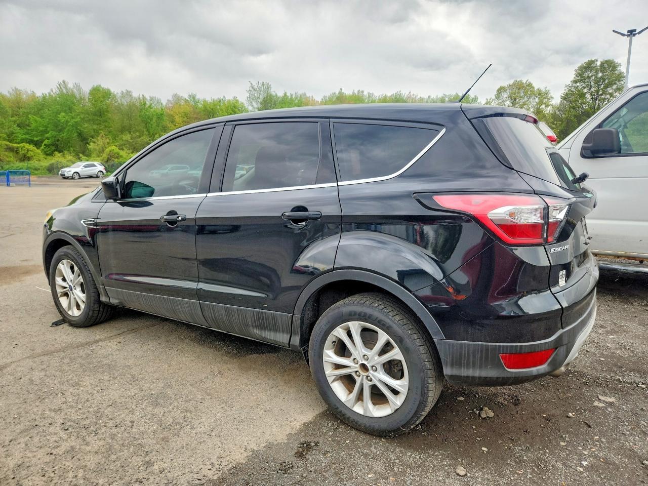 2017 FORD ESCAPE — фото 2