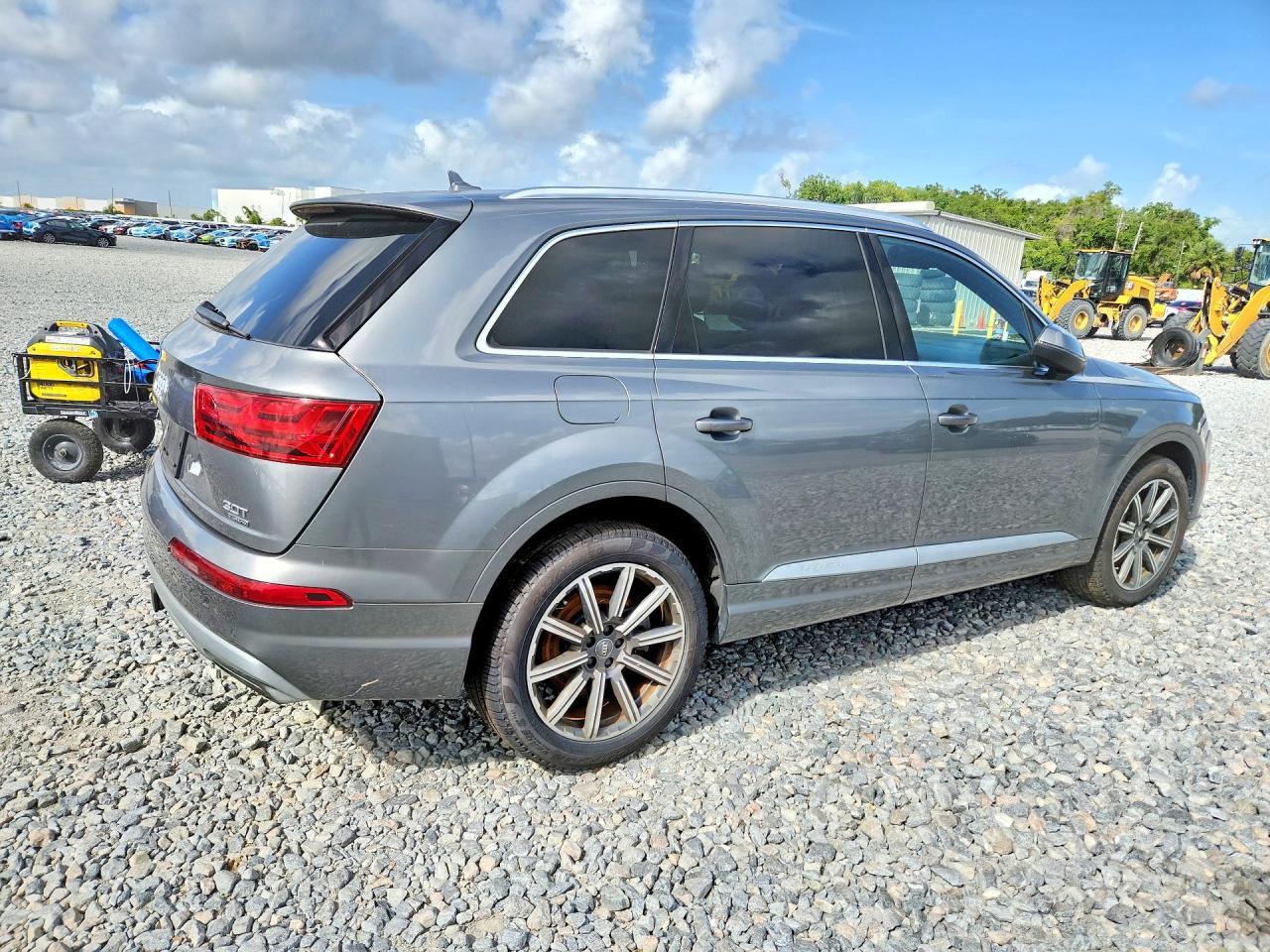2017 AUDI Q7 — фото 3