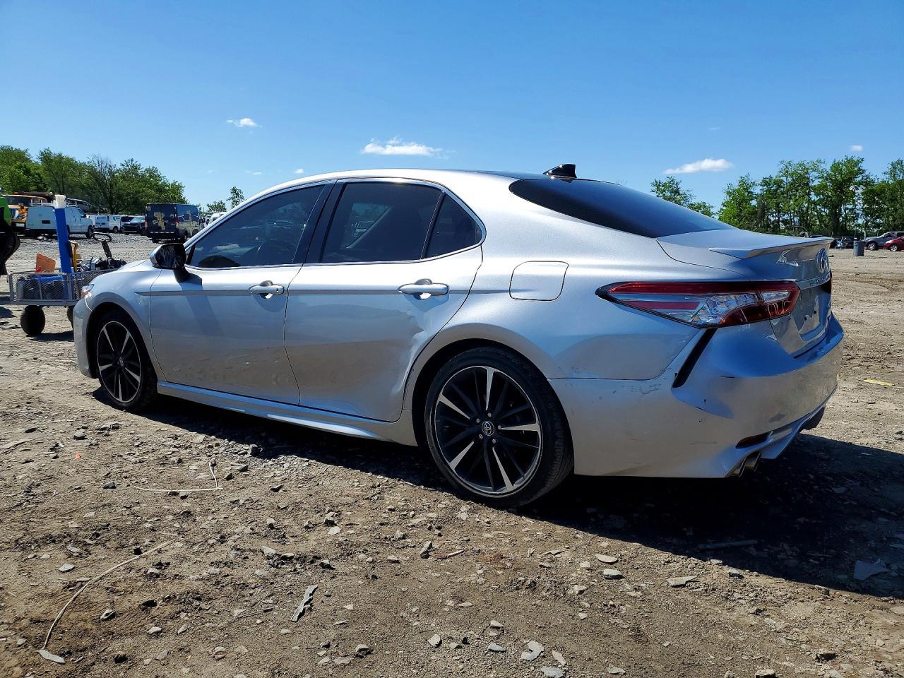 2019 TOYOTA CAMRY — фото 2