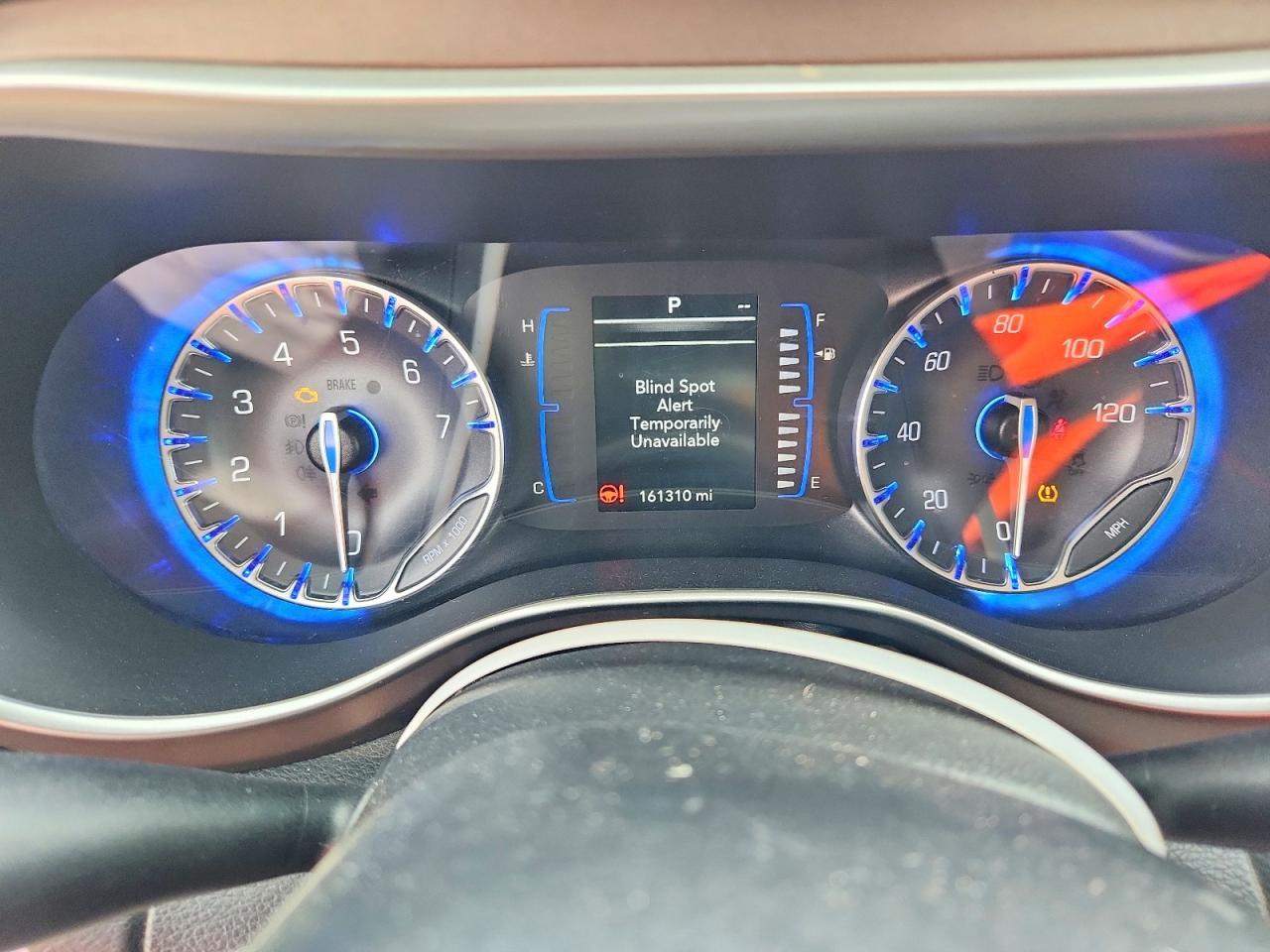 CHRYSLER PACIFICA