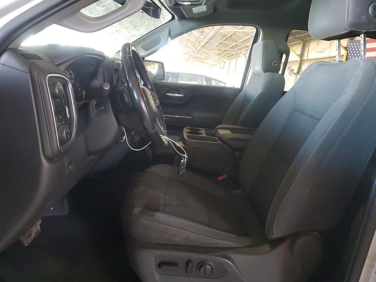 CHEVROLET SILVERADO