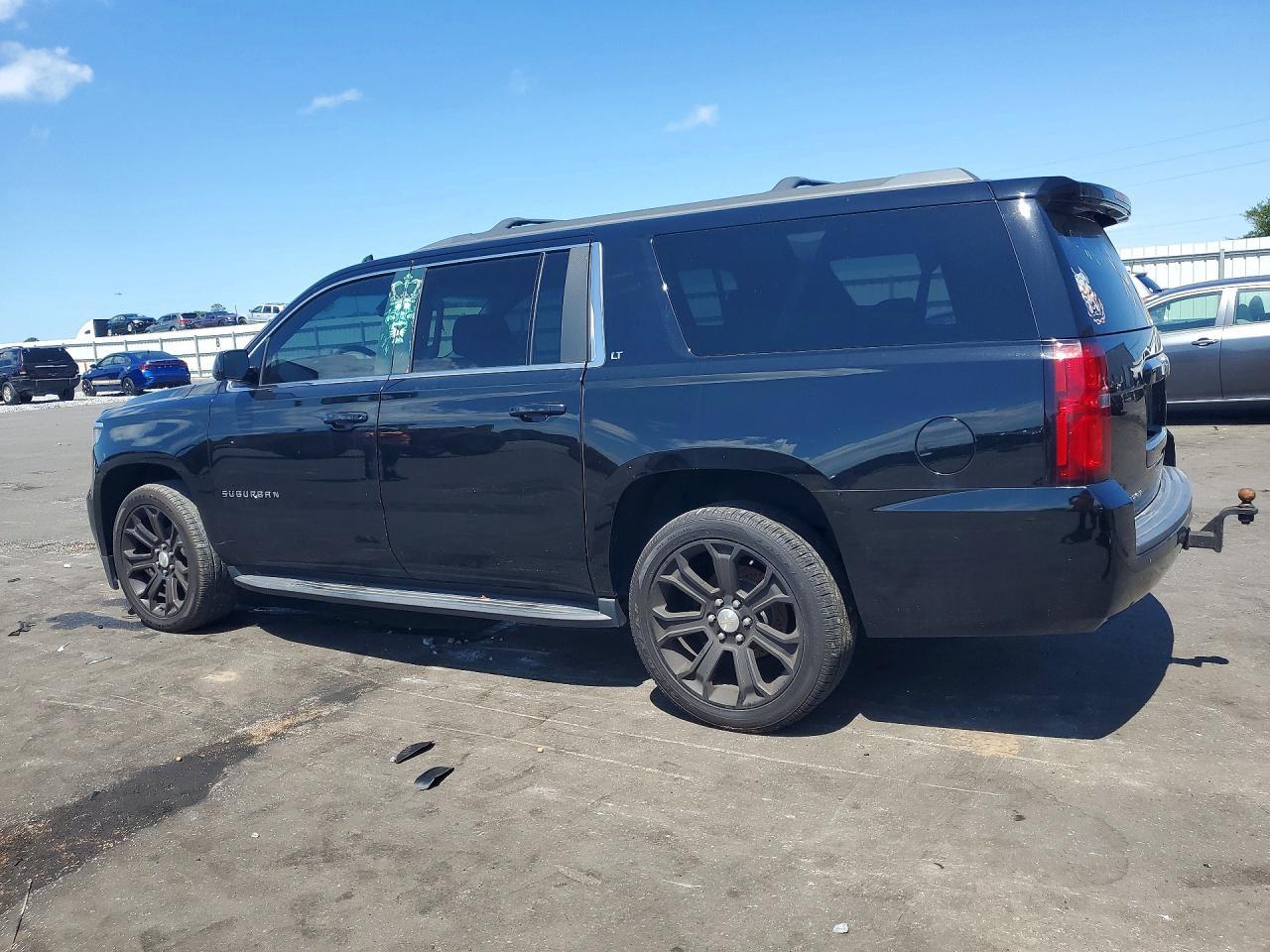 CHEVROLET SUBURBAN