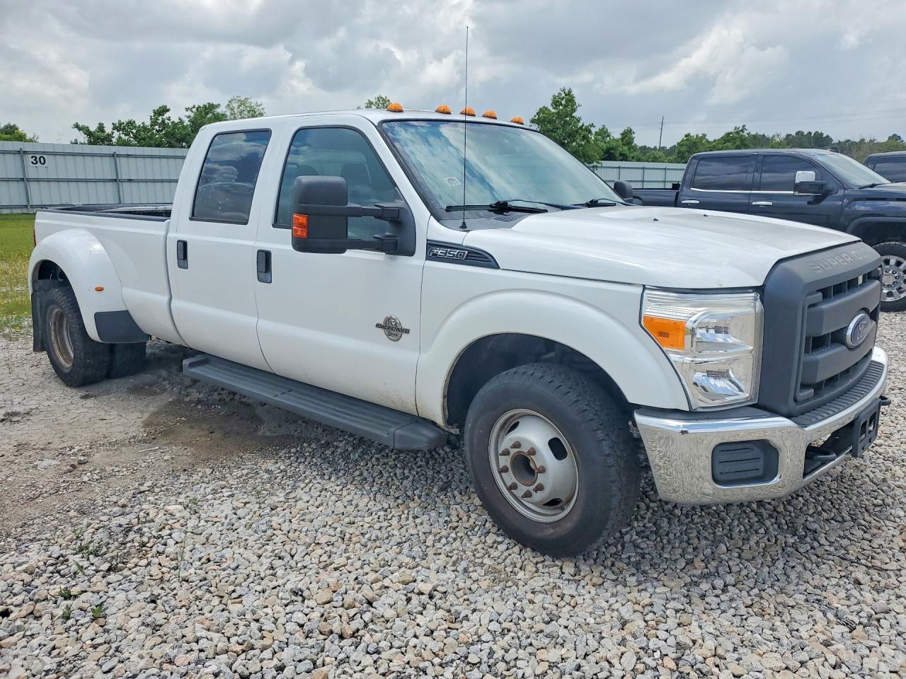 2016 FORD F-350 — фото 4