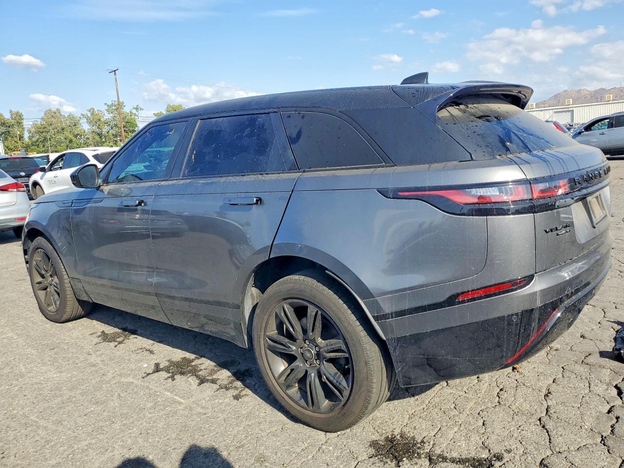 2018 LAND ROVER RANGE ROVER VELAR — фото 2