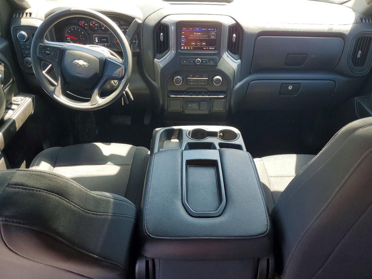 CHEVROLET SILVERADO
