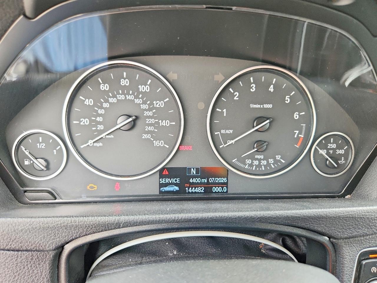 BMW 3 SERIES