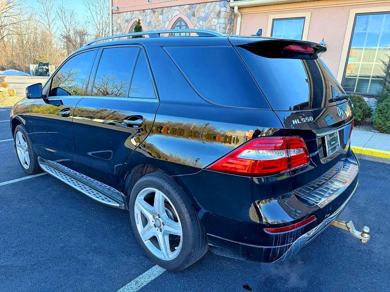 MERCEDES-BENZ M-CLASS