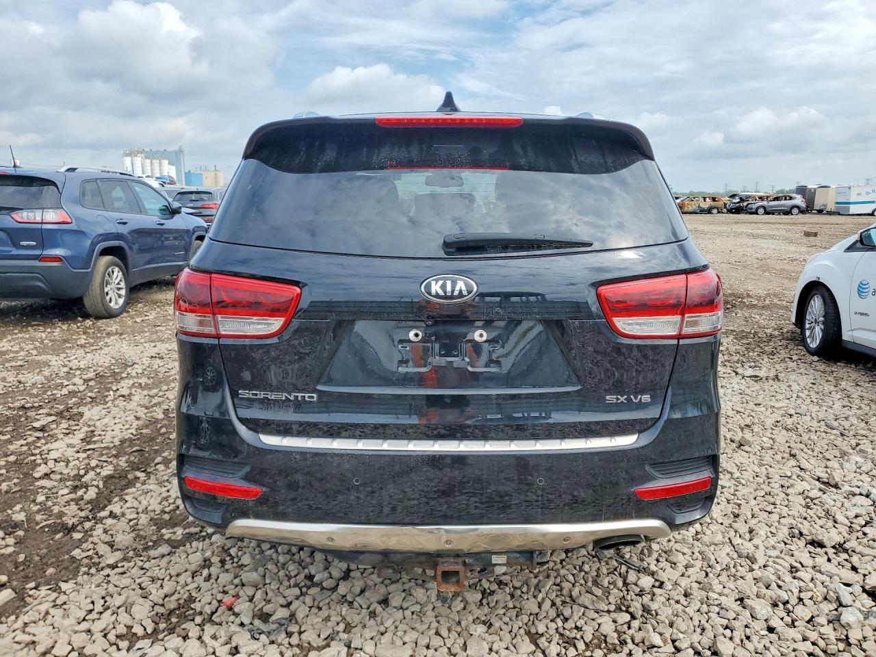 KIA SORENTO