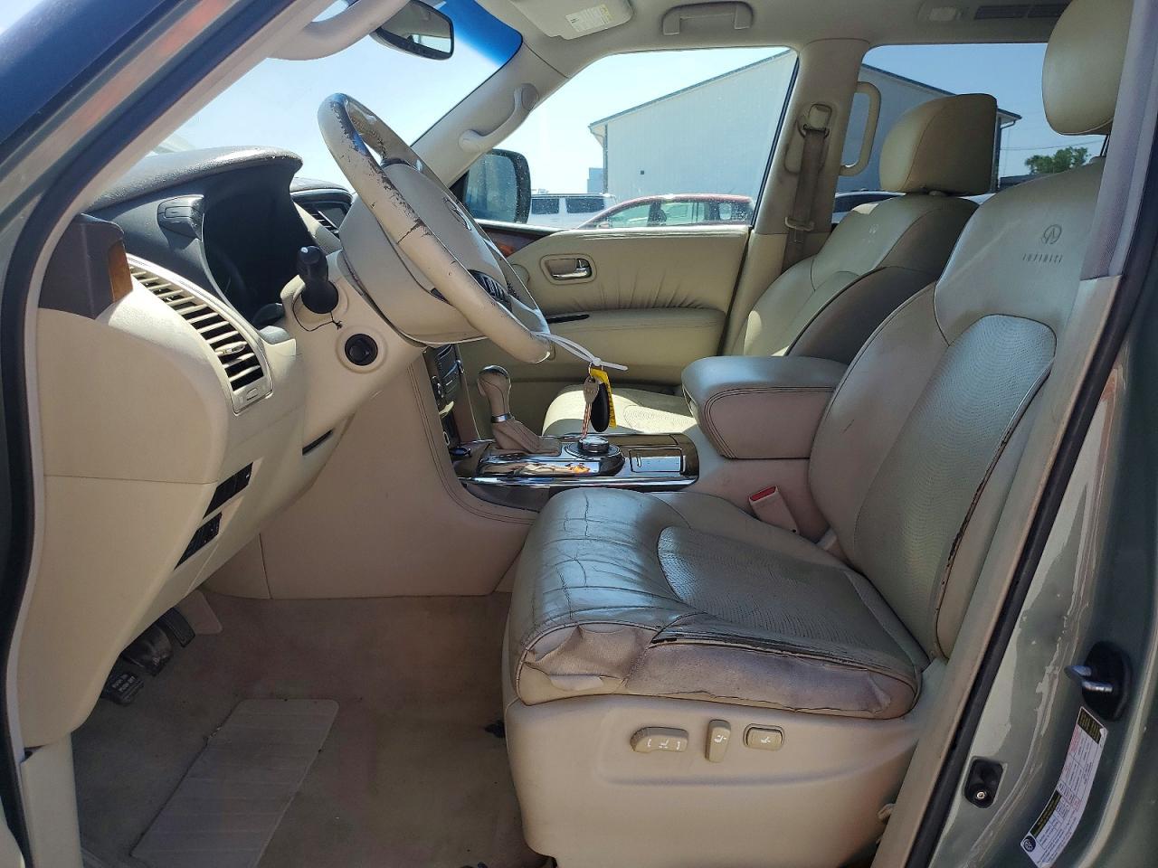 INFINITI QX56