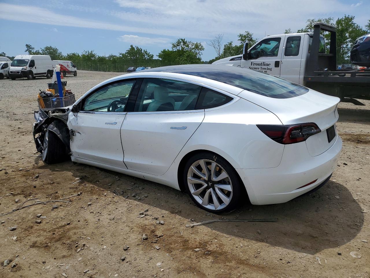 2020 TESLA MODEL 3 — фото 2