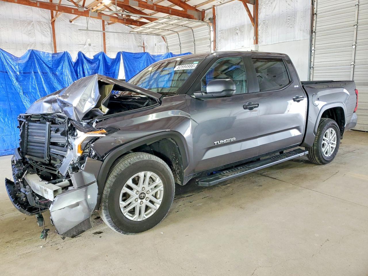 2026 TOYOTA TUNDRA — фото 1