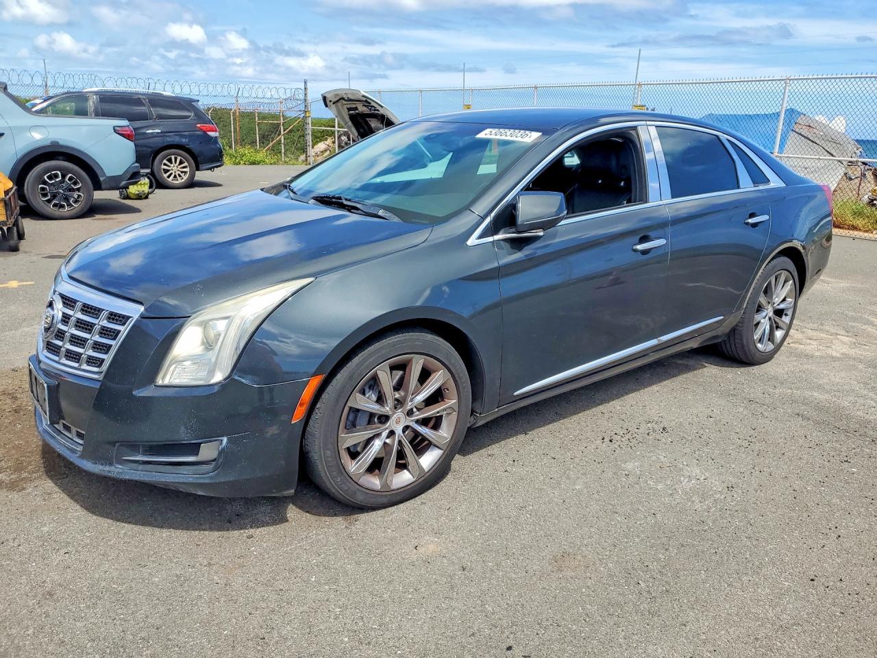 CADILLAC XTS