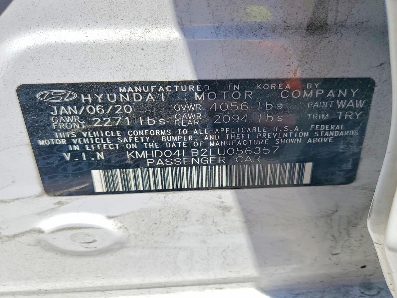 HYUNDAI ELANTRA