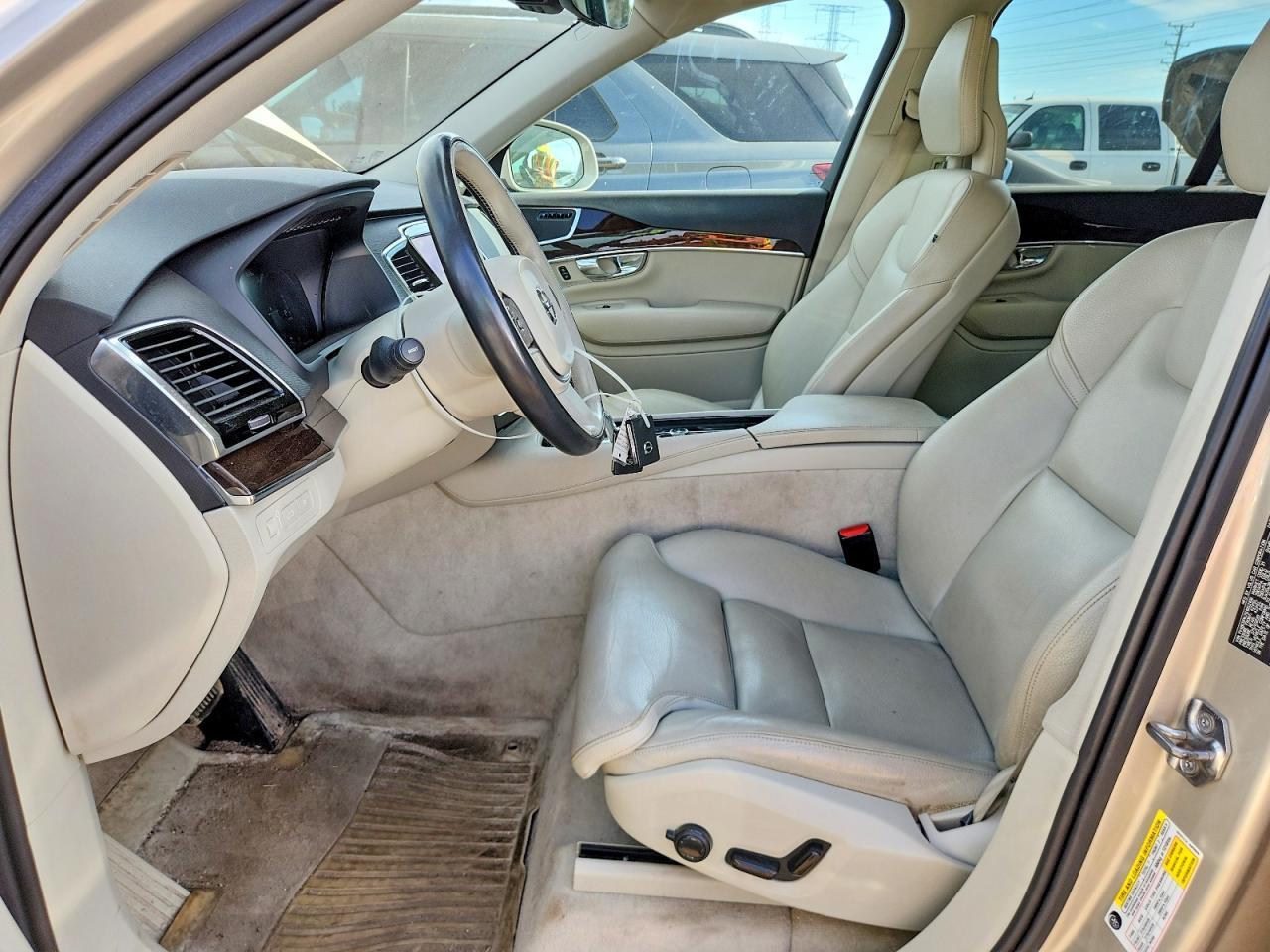VOLVO XC90 RECHARGE