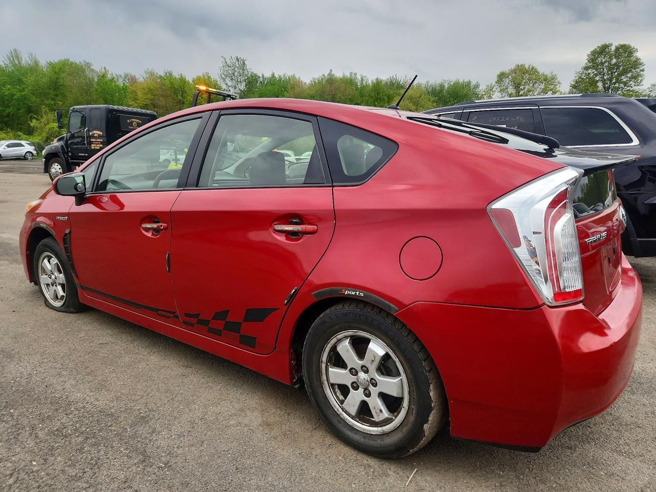 TOYOTA PRIUS