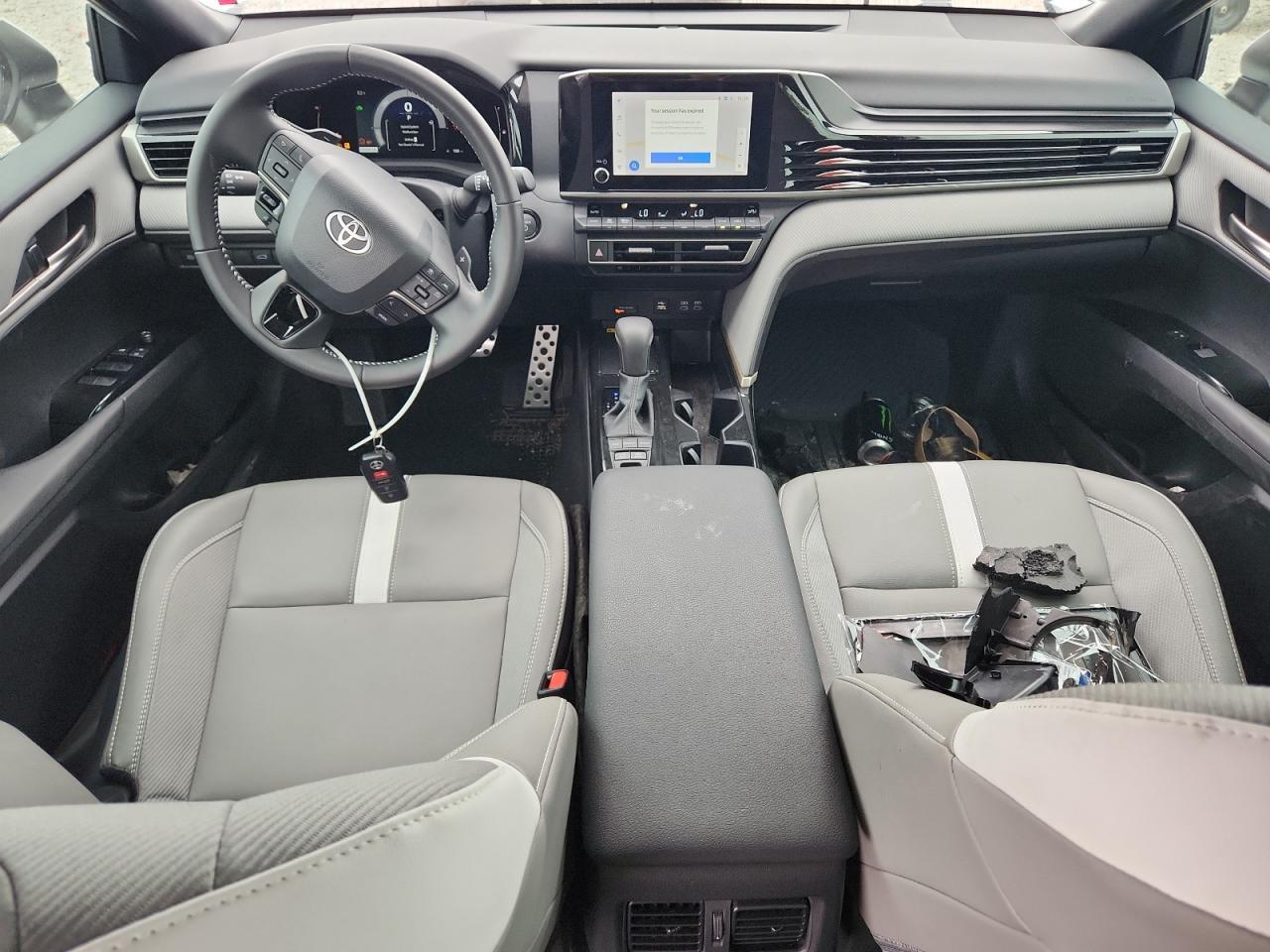 2025 TOYOTA CAMRY HYBRID — фото 8