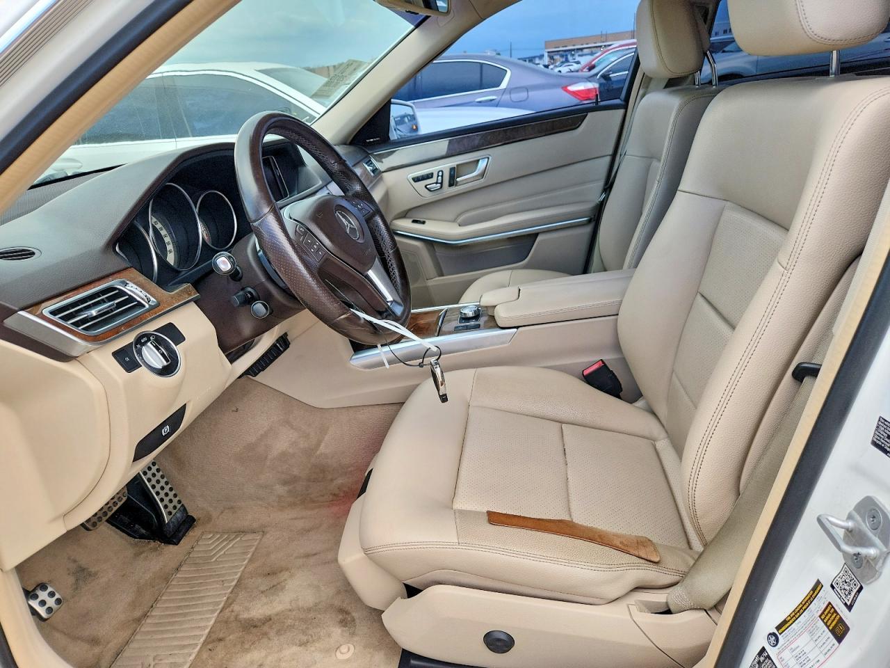 2015 MERCEDES-BENZ E-CLASS — фото 7