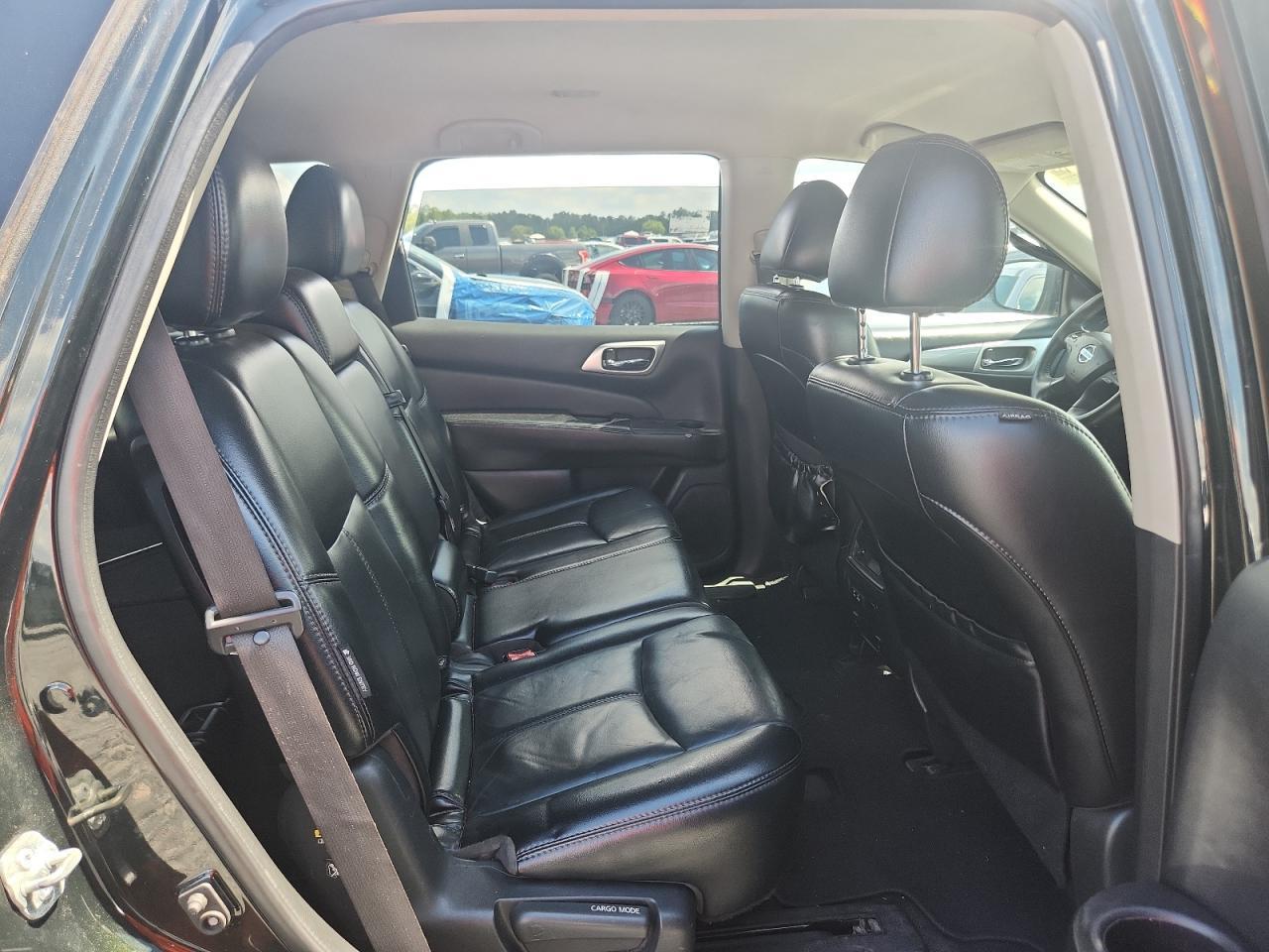 NISSAN PATHFINDER