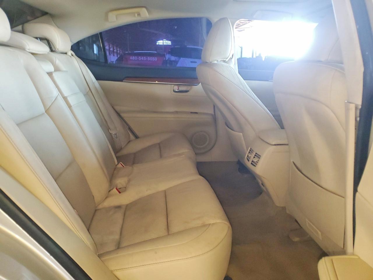 2015 LEXUS ES 300H — фото 10