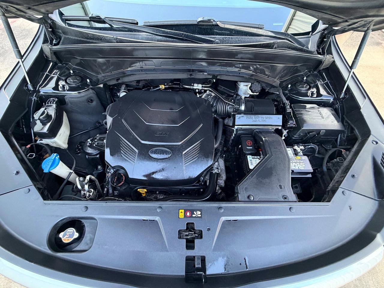 KIA TELLURIDE