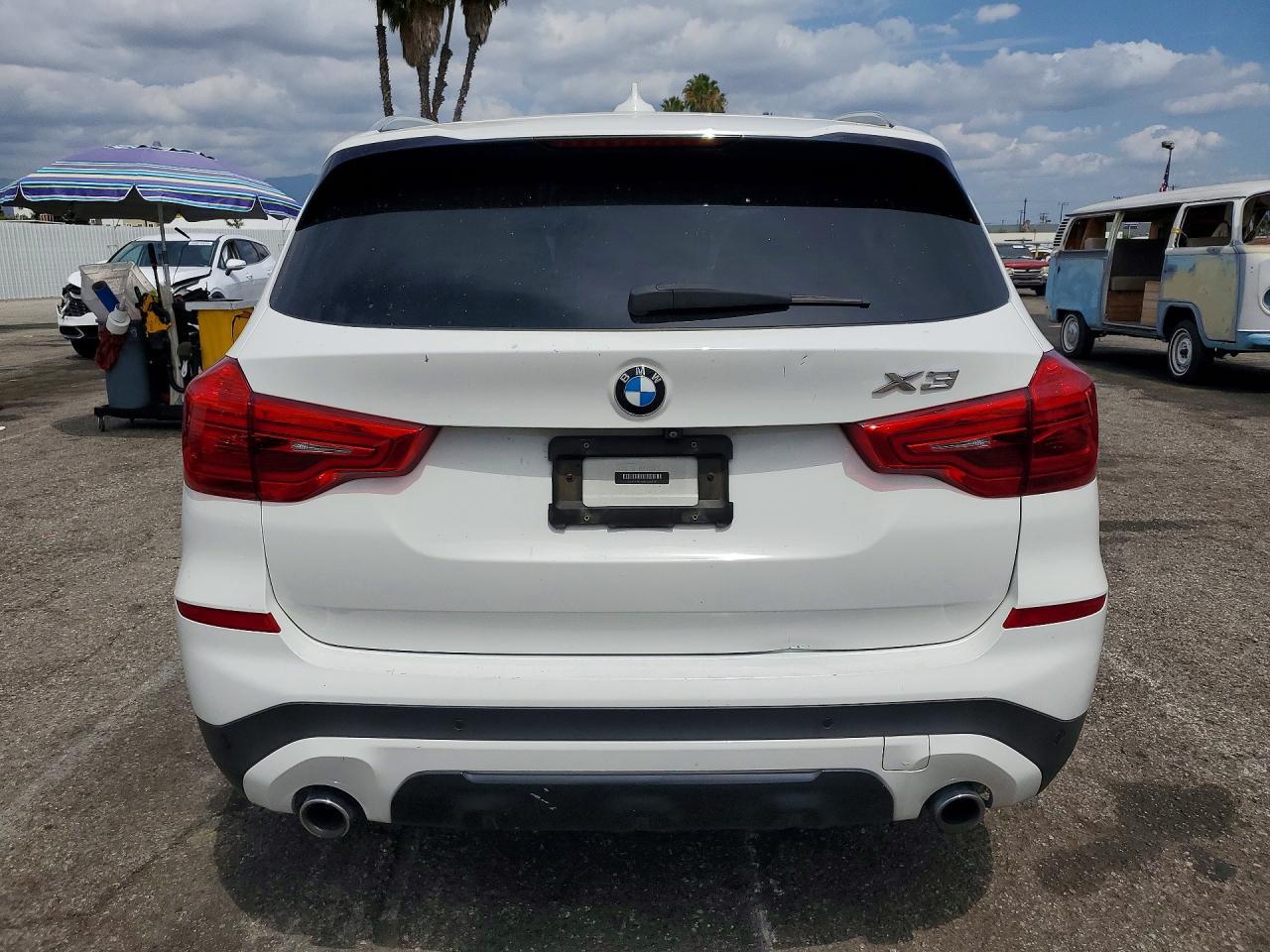 2018 BMW X3 — фото 6