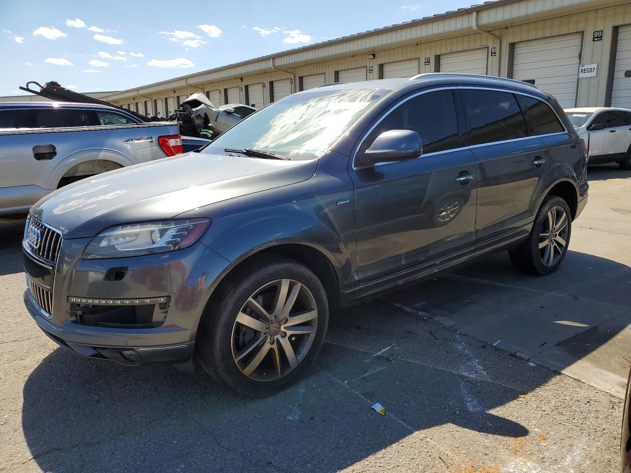 2015 AUDI Q7 — фото 1