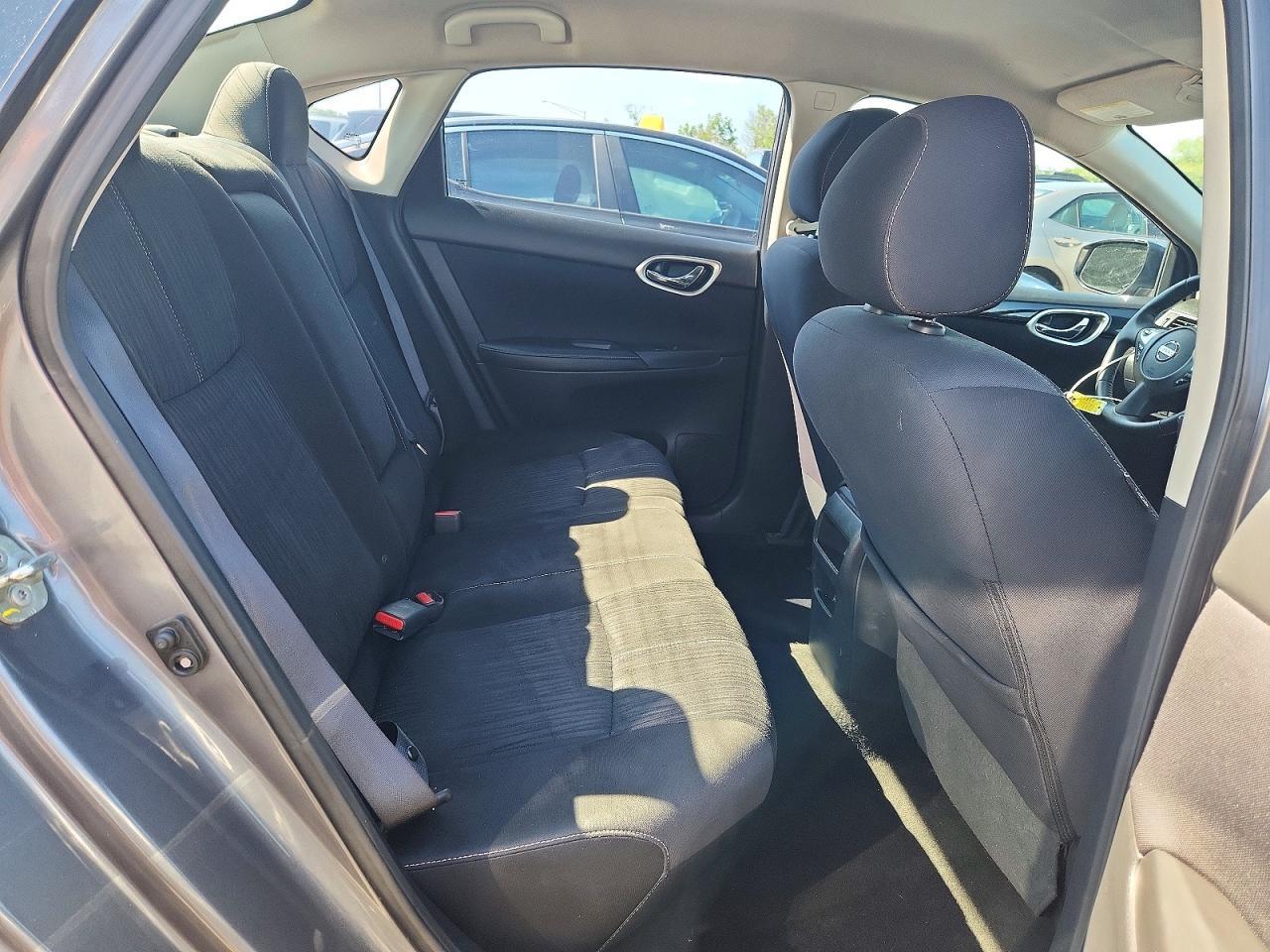 2017 NISSAN SENTRA — фото 10
