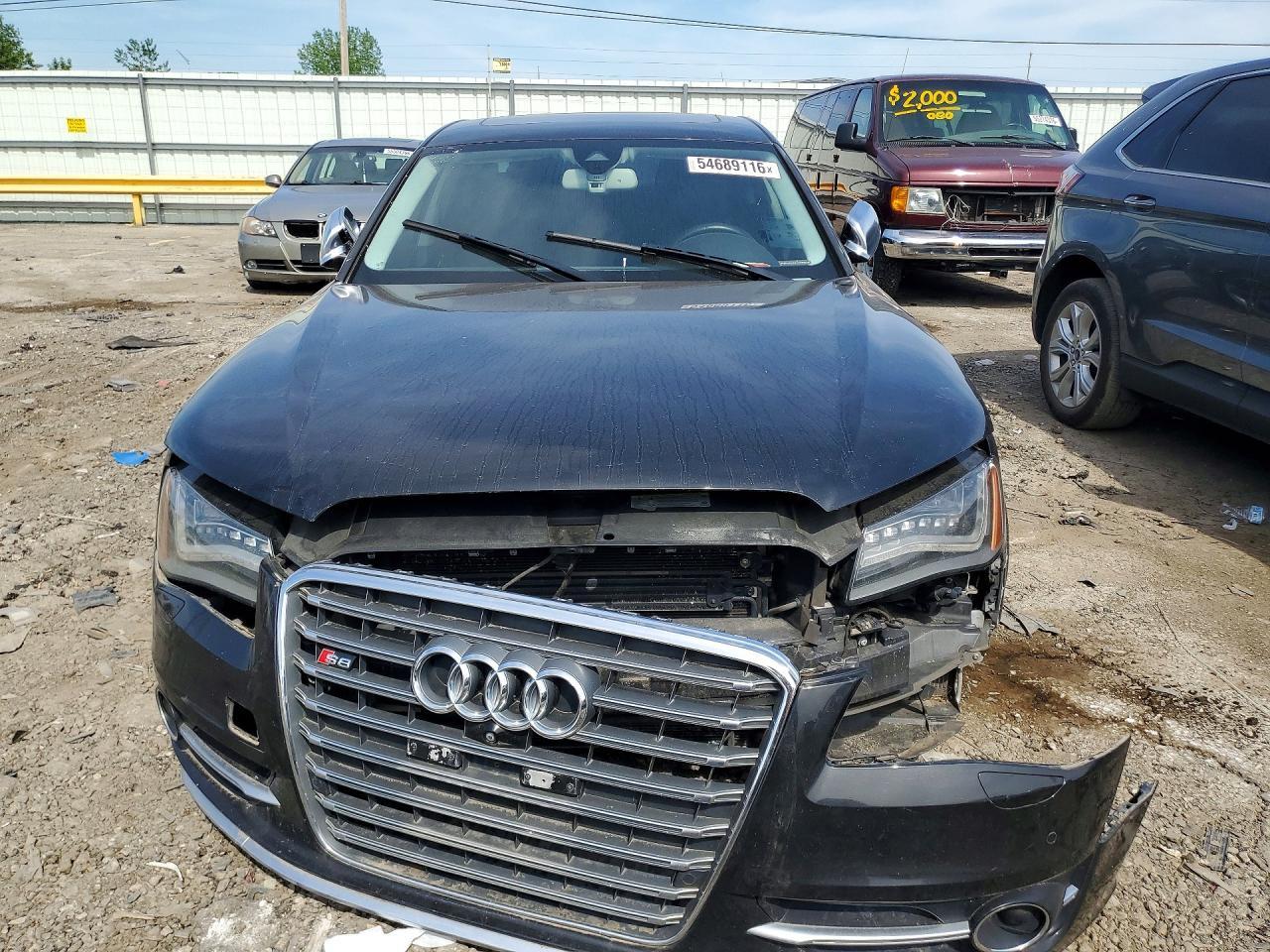 2014 AUDI S8 — фото 5