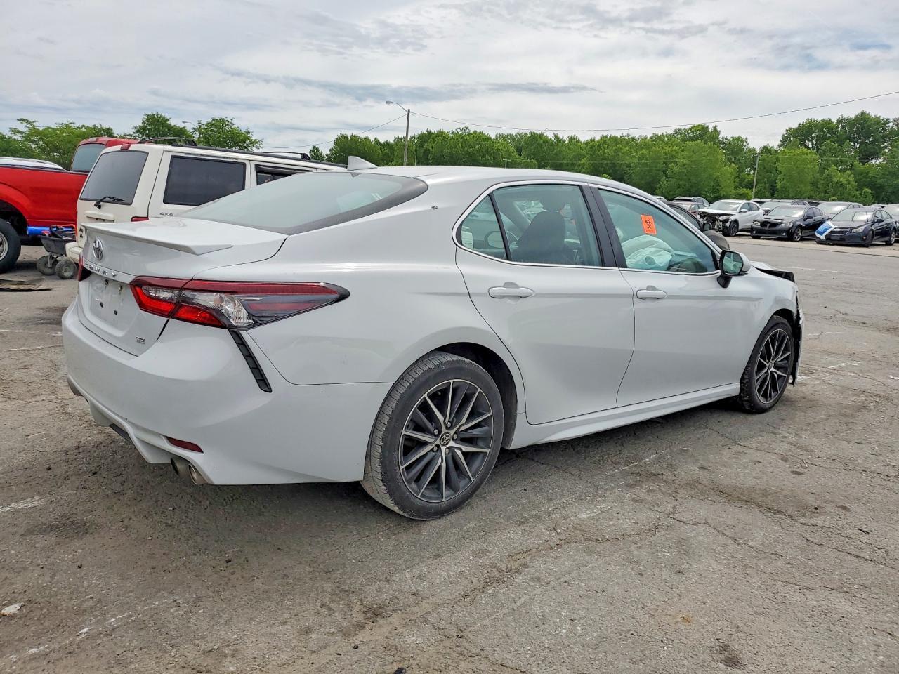 2024 TOYOTA CAMRY — фото 3