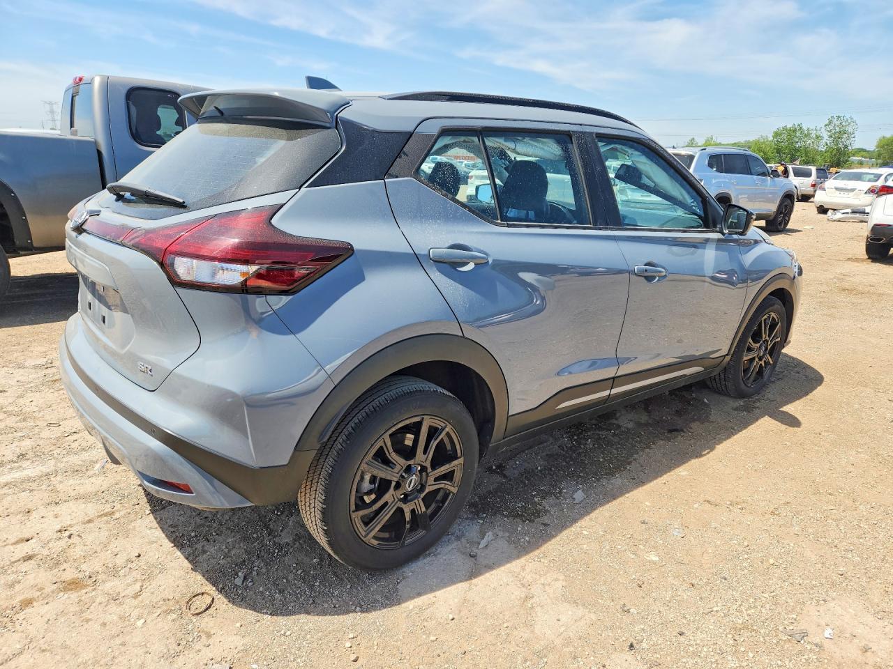 2024 NISSAN KICKS — фото 3