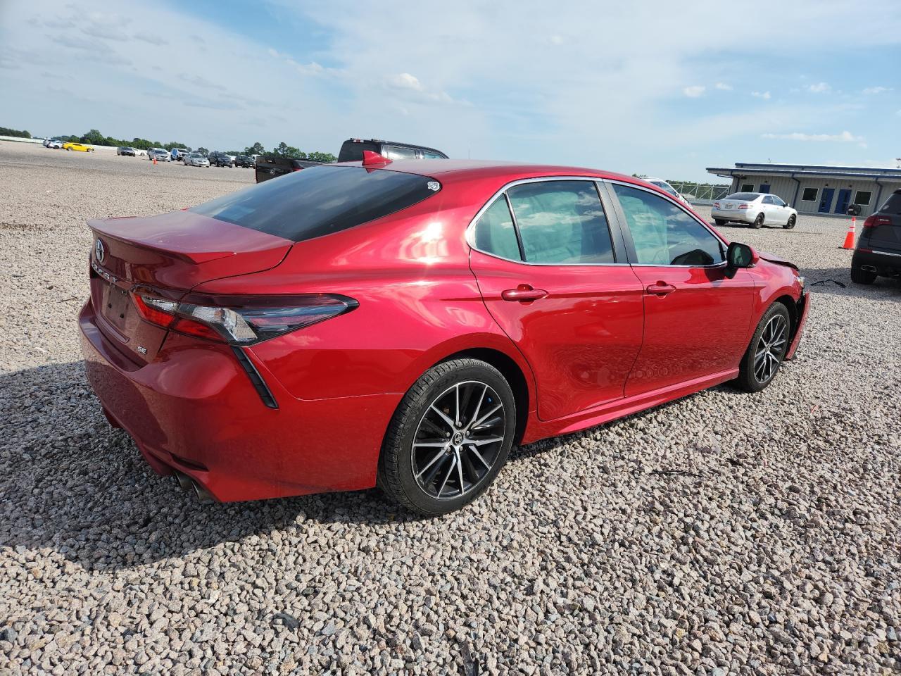 2024 TOYOTA CAMRY — фото 3