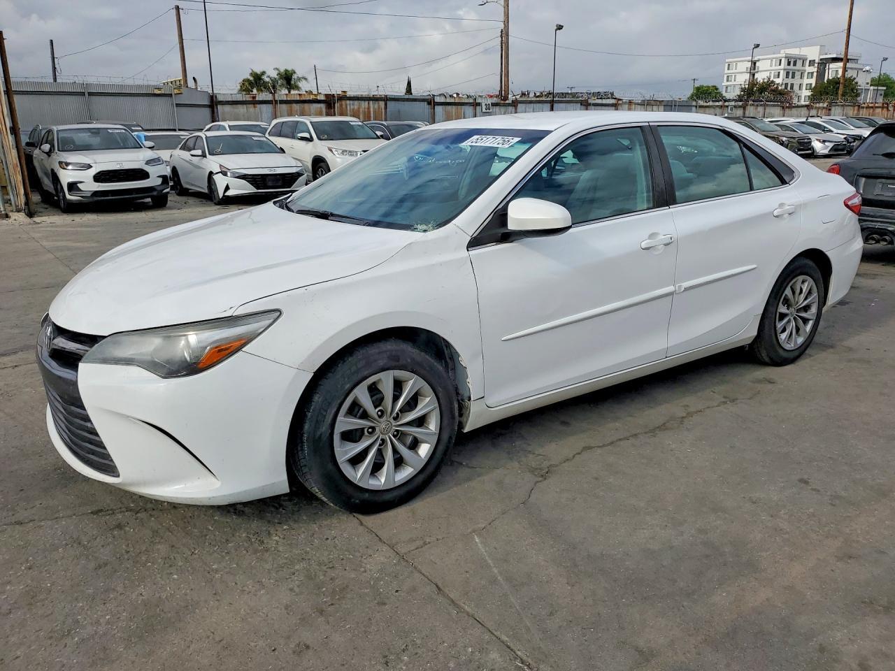 TOYOTA CAMRY