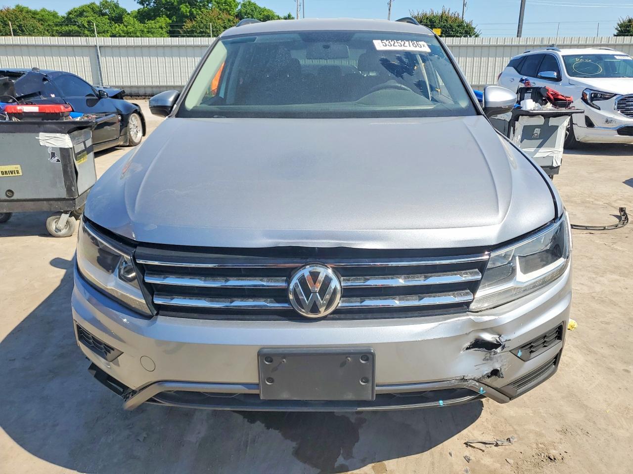 2021 VOLKSWAGEN TIGUAN — фото 5