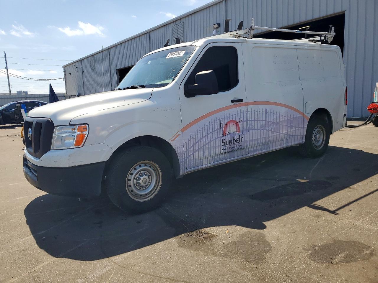 NISSAN NV
